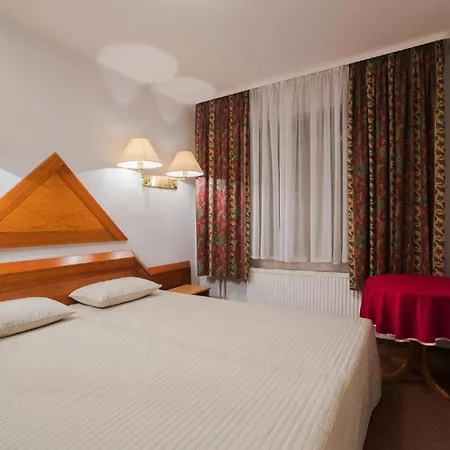 Aldeamento Turístico Kormoran - 300m Od Plazy